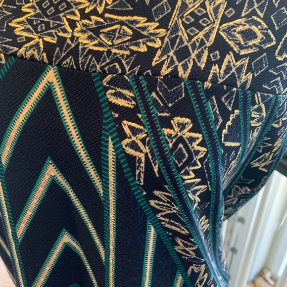 NWT ELEGANT COLLECTION CASSIE SKIRT XL - Picture 2 of 3